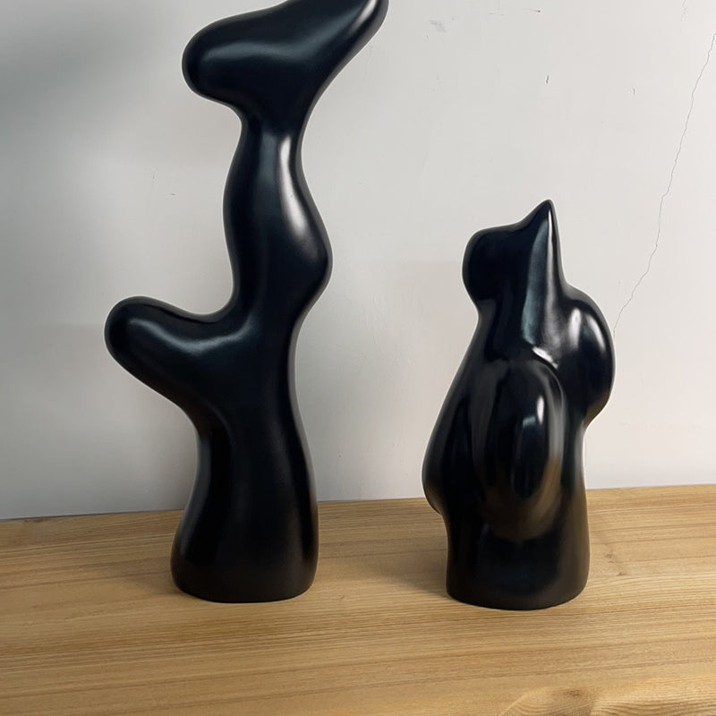 Vintage Black Sculpture Glossy Finish